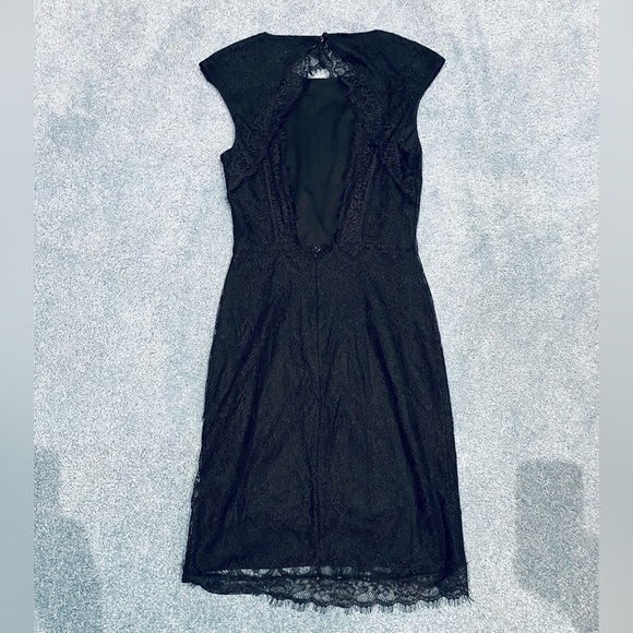 Guess lace body on dress XS - Picture 2 of 6